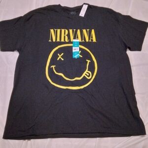 NWT Nirvana Smiley Face tshirt XL